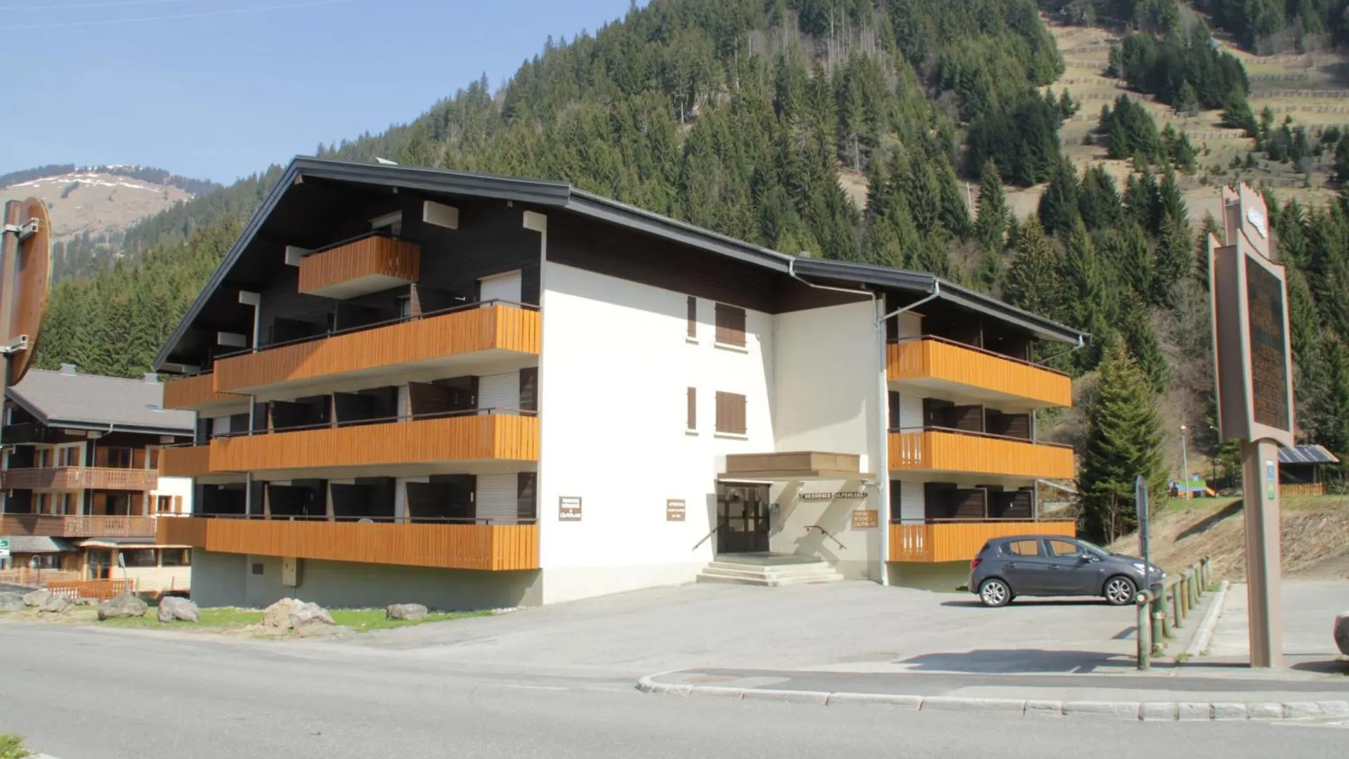 Apartment Alpenlake Ap139 View & Nature 6 Pers Chatel